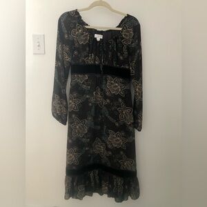 Vintage Ann Taylor Loft dress, flower pattern with velvet trimming, size 0.